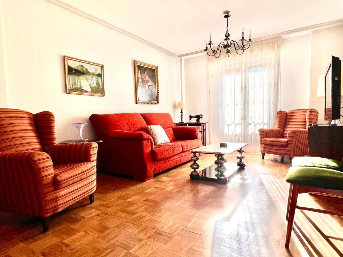 Housing Leon Santa Marina Apartment Luaran gambar