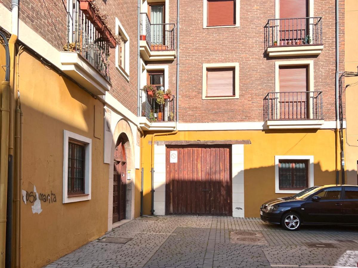 Housing Leon Santa Marina Apartment Luaran gambar